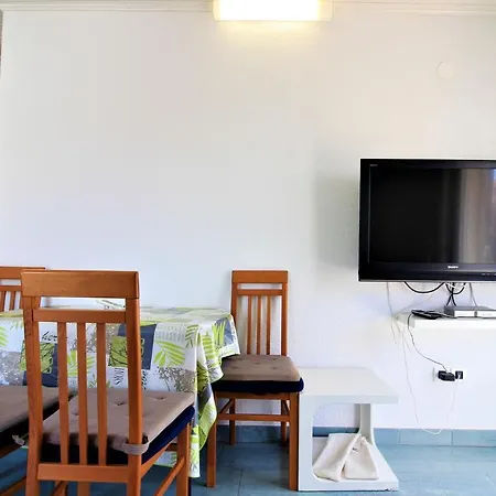 Gorgeous In With Wifi Apartment