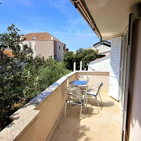 Apartment Gorgeous In With Wifi